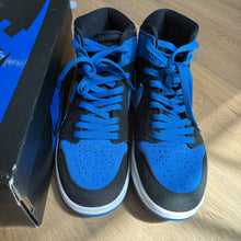Load image into Gallery viewer, Jordan Reimagined Royal 1s Size 9
