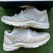Load image into Gallery viewer, Chanel Low Sneakers Size 39
