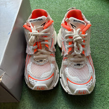 Load image into Gallery viewer, BB Runners Size 40

