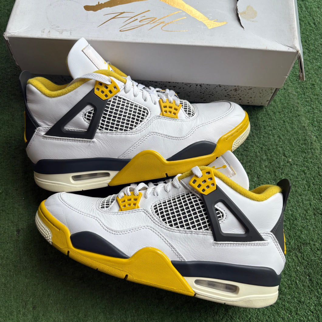 Jordan Vivid Sulfur 4s Size 9.5