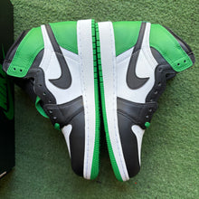 Load image into Gallery viewer, Jordan Lucky Green 1s Size 6.5Y
