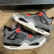 Load image into Gallery viewer, Jordan Infrared 4s Size 6Y
