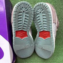 Load image into Gallery viewer, Nike Big Money Low Dunk SBs Size 11.5

