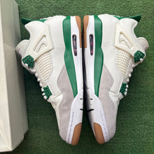 Load image into Gallery viewer, Jordan SB Pine Green 4s Size 11
