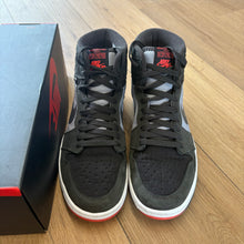 Load image into Gallery viewer, Jordan High Element Gore-Tex Size 9
