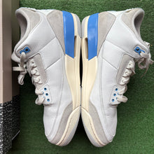 Load image into Gallery viewer, Jordan Lucky Shorts 3s Size 10.5
