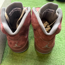 Load image into Gallery viewer, Jordan Burgundy 5s Size 11
