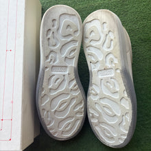 Load image into Gallery viewer, Alexander McQueen Oversized Size 41.5
