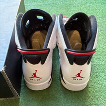 Load image into Gallery viewer, Jordan Carmine 6s Size 12
