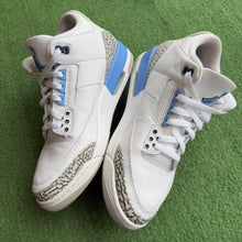 Load image into Gallery viewer, Jordan UNC 3s Size 10.5
