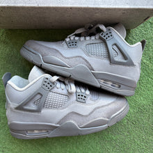 Load image into Gallery viewer, Jordan Wet Cement 4s Size 8
