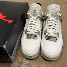 Load image into Gallery viewer, Jordan Seafoam 4s Size 11.5W/10M
