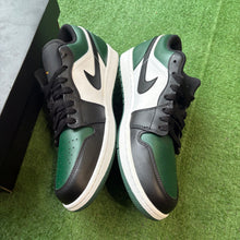 Load image into Gallery viewer, Jordan Noble Green 1 Lows Size 9.5
