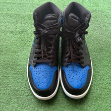 Load image into Gallery viewer, Jordan Royal 1s Size 11
