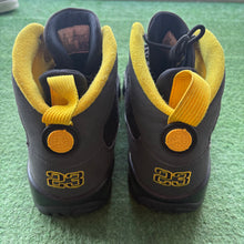 Load image into Gallery viewer, Jordan Charcoal Gold 9s Size 11
