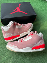 Load image into Gallery viewer, Jordan Rust Pink 3s Size 11.5W/10M
