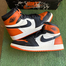 Load image into Gallery viewer, Jordan Shattered Backboard 1s Size 9.5
