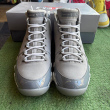 Load image into Gallery viewer, Jordan Cool Grey 9s Size 9
