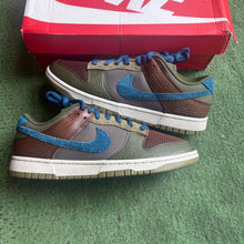 Load image into Gallery viewer, Nike NH Cacao Wow Low Dunks Size 10
