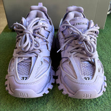 Load image into Gallery viewer, Balenciaga Tracks Size 37
