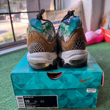 Load image into Gallery viewer, Nike Air Max Chinese New Year 98s Size 10

