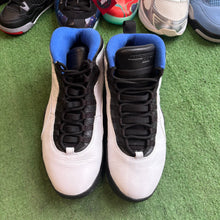 Load image into Gallery viewer, Jordan Orlando 10s Size 10.5
