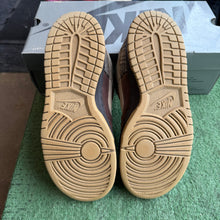 Load image into Gallery viewer, Nike SB Tweed Low Dunks Size 7.5
