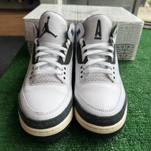 Load image into Gallery viewer, Jordan A Ma Maniere Diffused Blue 3s Size 10
