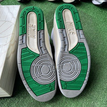 Load image into Gallery viewer, Jordan Lucky Green 2s Size 13
