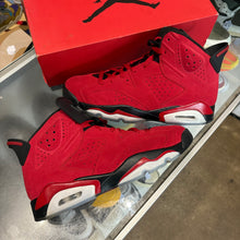 Load image into Gallery viewer, Jordan Toro 6s Size 10
