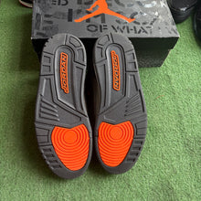 Load image into Gallery viewer, Jordan Fear 3s Size 9
