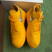 Load image into Gallery viewer, Nike Off White Lemonade Air Force 1s Size 11
