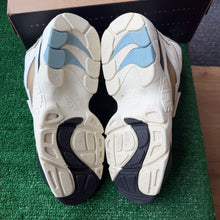 Load image into Gallery viewer, Nike Must Be The Money Air Diamond Turfs Size 12
