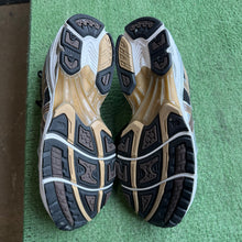 Load image into Gallery viewer, ASICS Gel-Kayano 14s Size 12
