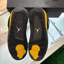 Load image into Gallery viewer, Jordan Thunder 4s Size 8.5
