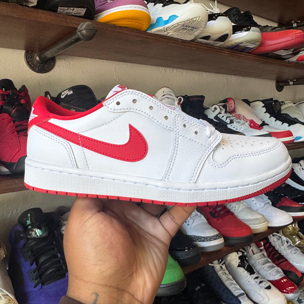 Jordan University Red Low 1s Size 8.5
