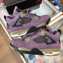 Load image into Gallery viewer, Jordan Canyon Purple 4s Size 10W/8.5M
