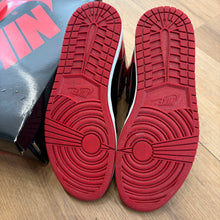 Load image into Gallery viewer, Jordan Patent Bred 1s Size 10.5
