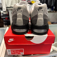 Load image into Gallery viewer, Nike Air Max Medium Ash 95s Size 12
