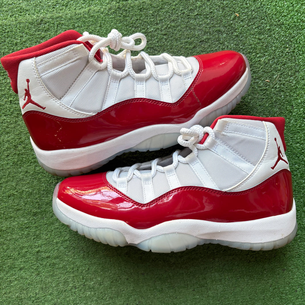 Jordan Cherry 11s Size 9