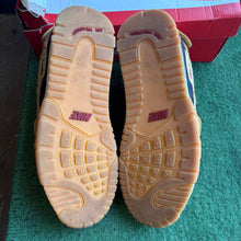 Load image into Gallery viewer, Nike Air TR Victor Cruz Size 9
