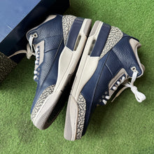 Load image into Gallery viewer, Jordan Georgetown 3s Size 11
