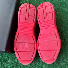 Load image into Gallery viewer, Prada Americas Cups Size 41
