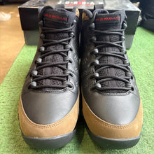 Load image into Gallery viewer, Jordan Olive 9s Size 8.5
