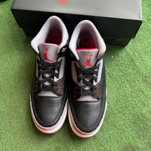 Load image into Gallery viewer, Jordan Black Cement 3s Size 11
