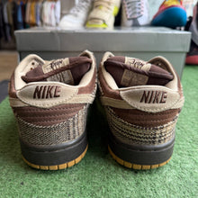 Load image into Gallery viewer, Nike SB Tweed Low Dunks Size 7.5
