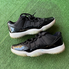 Load image into Gallery viewer, Jordan Space Jam Low 11s Size 9.5
