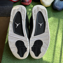Load image into Gallery viewer, Jordan Fear 4s Size 10.5
