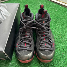 Load image into Gallery viewer, Nike Cough Drop Foamposites Size 10
