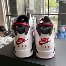 Load image into Gallery viewer, Jordan Carmine 6s Size 11
